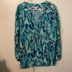 Lilly Pulitzer long sleeve lemur print